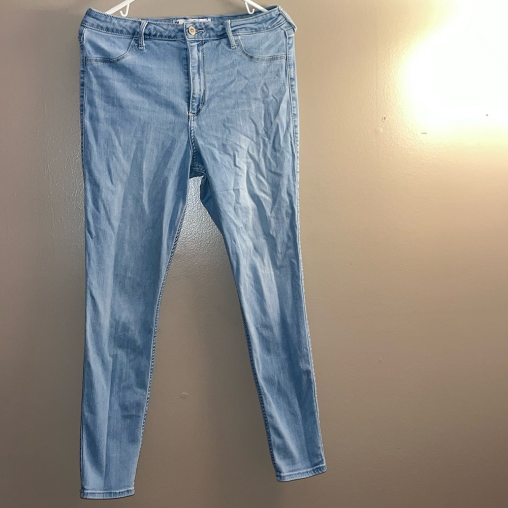 15R Women’s HOLLISTER CALIFORNIA CURVY HIGH-RISE JEAN LEGGING